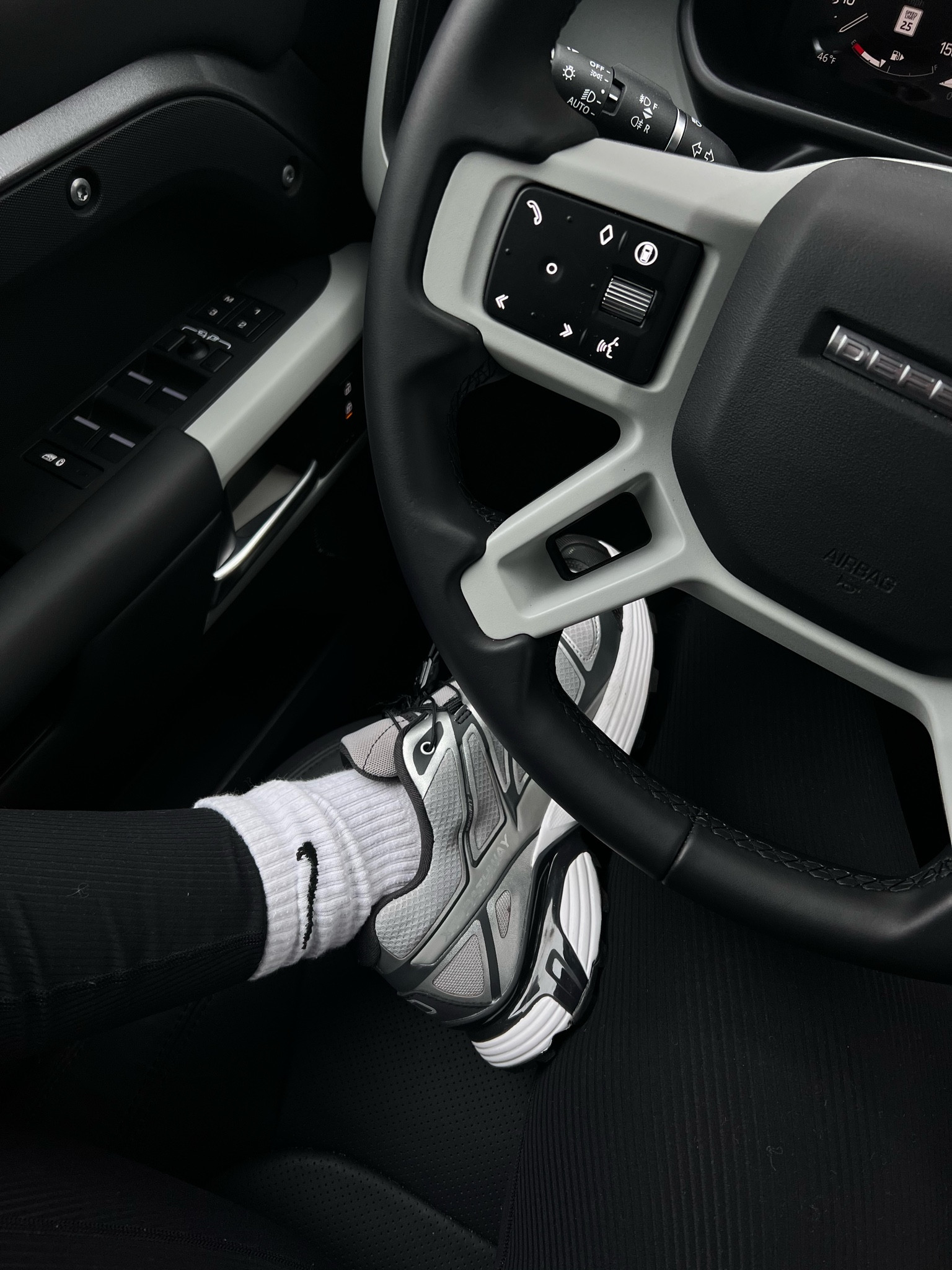 Ribbed leggings, wearing a size 4
Sneakers run big, I went down a half size 

#LTKSeasonal #LTKfitness