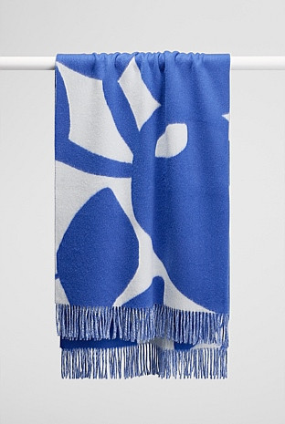 CR x Julie White Gumnut Throw | Country Road