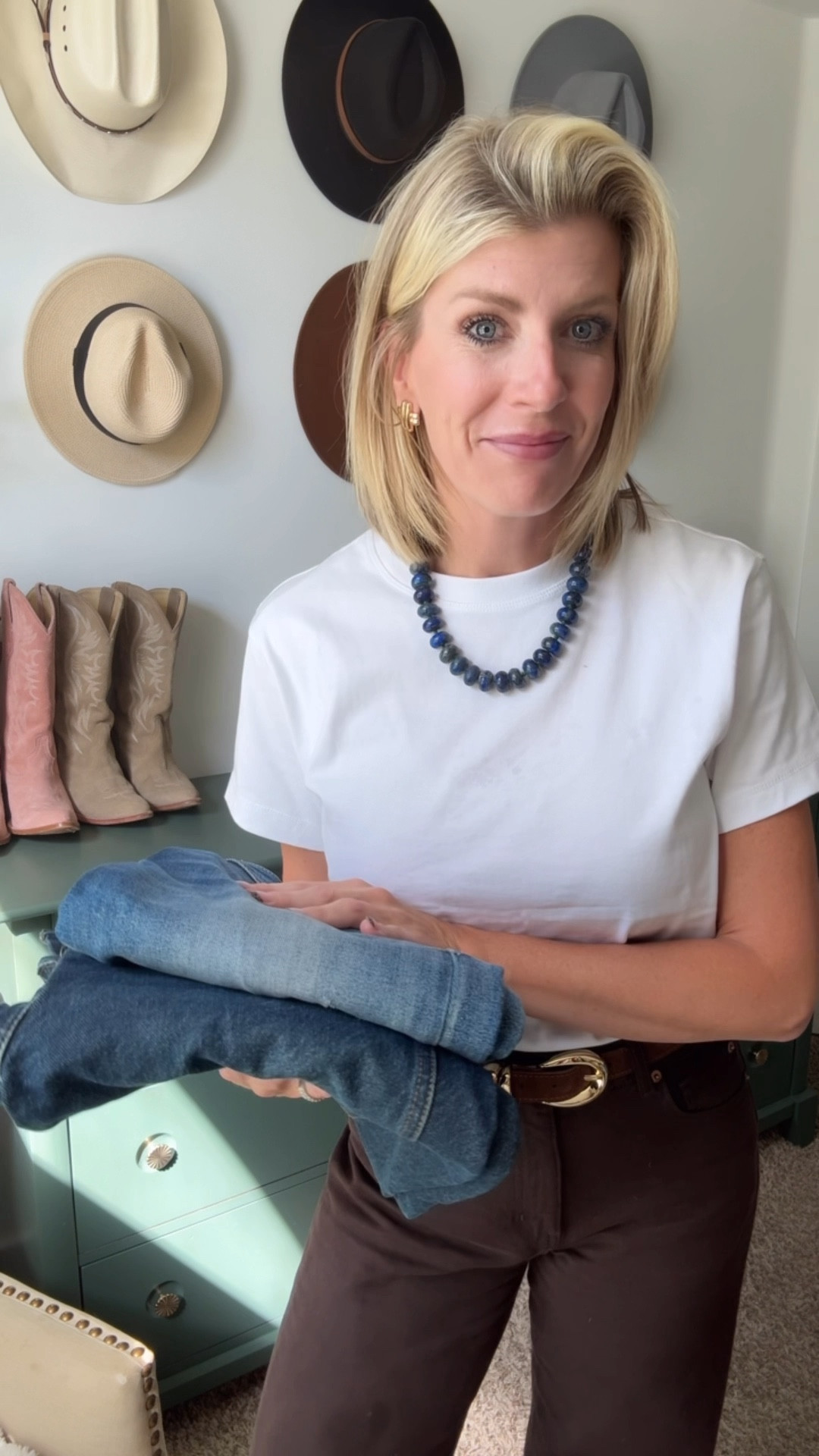 Barrel jeans
Wide leg jeans
Denim
Favorite denim
Fall denim

#LTKFindsUnder100 #LTKStyleTip #LTKOver40