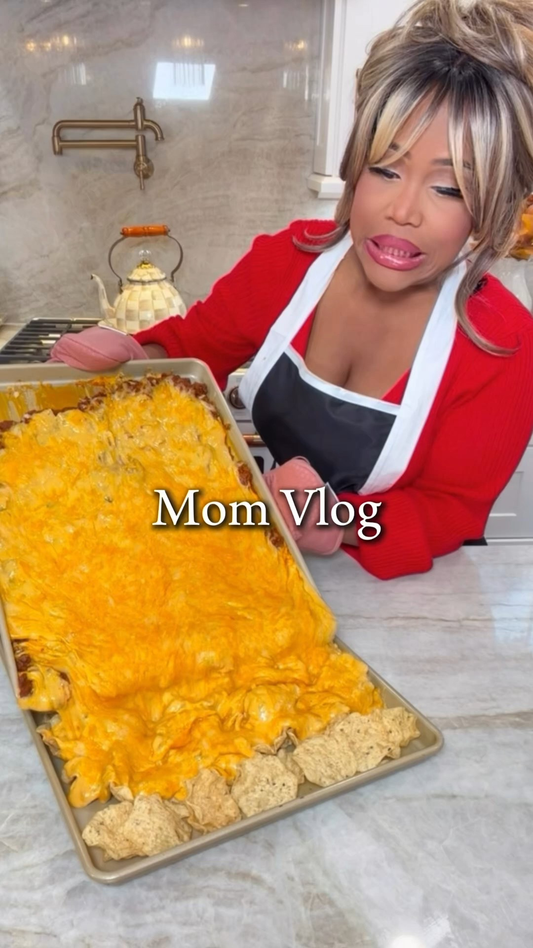 I might have overdid it with the cheese Spend the afternoon with me as stay at home mom.

The phone cleaner is by Simple Human.  I can’t link it here unfortunately but you can search online. 

#momvlog #sheetpannachos #stayathomemom
#cleaninghacks #cleantok 

#LTKStyleTip #LTKSeasonal #LTKHome