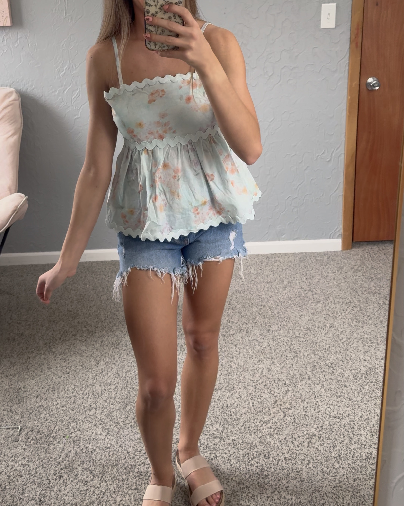 casual summer outfit • fall transition style • capsule wardrobe basics • petite outfit inspo • everyday fall look • neutral spring outfit • Abercrombie shorts outfit • Pink Lily top outfit
• petite fashion finds • true to size petite style • denim shorts outfit ideas • fall capsule wardrobe staples • petite girl fashion • 5ft petite outfit details • extra small top fit • casual chic outfit ideas • fall wardrobe essentials

#LTKPetite #LTKU #LTKFindsUnder50