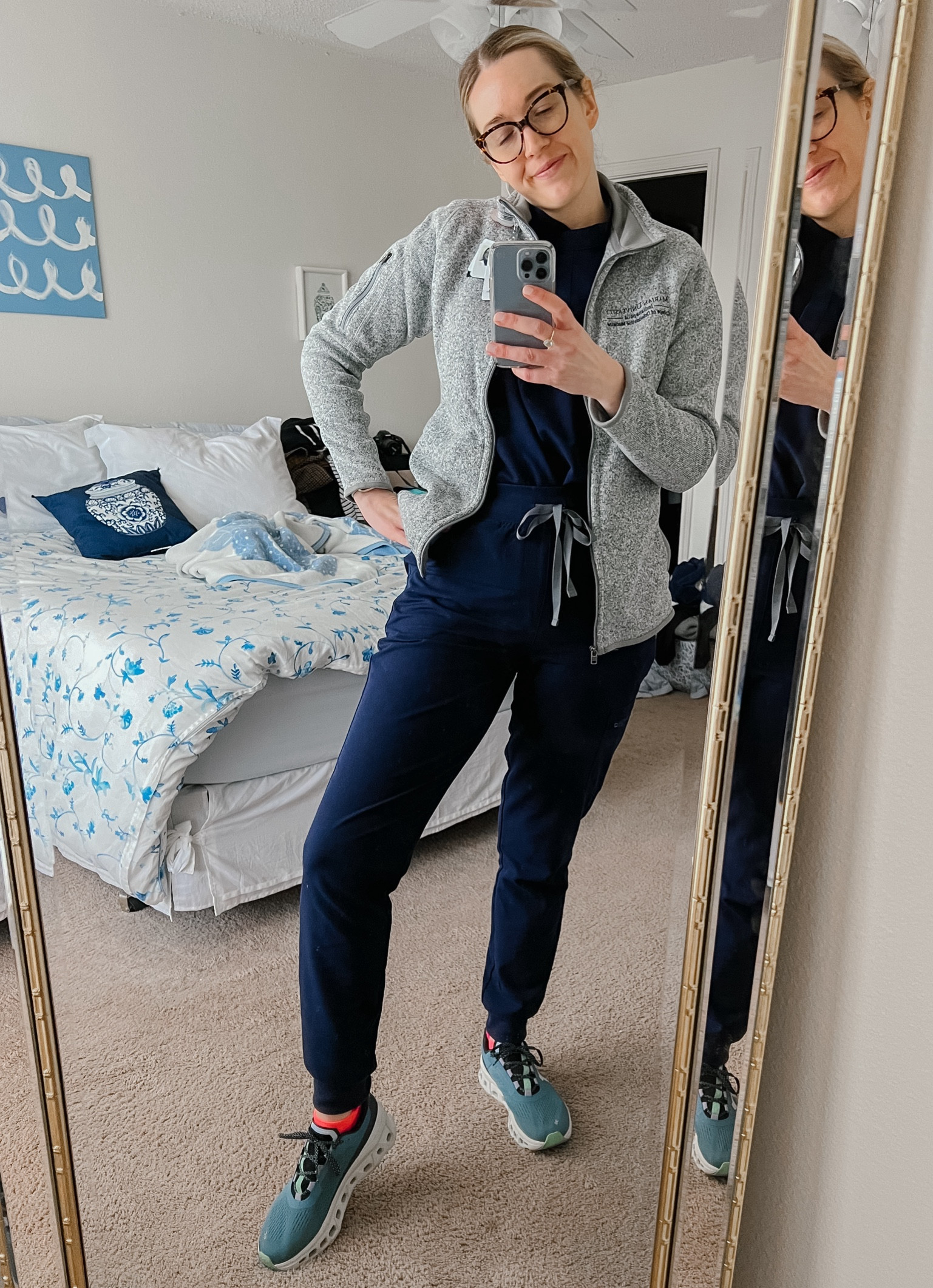 Favorite scrub set and sneakers 🩺🫶 med student work wear 

#LTKshoecrush #LTKfindsunder100