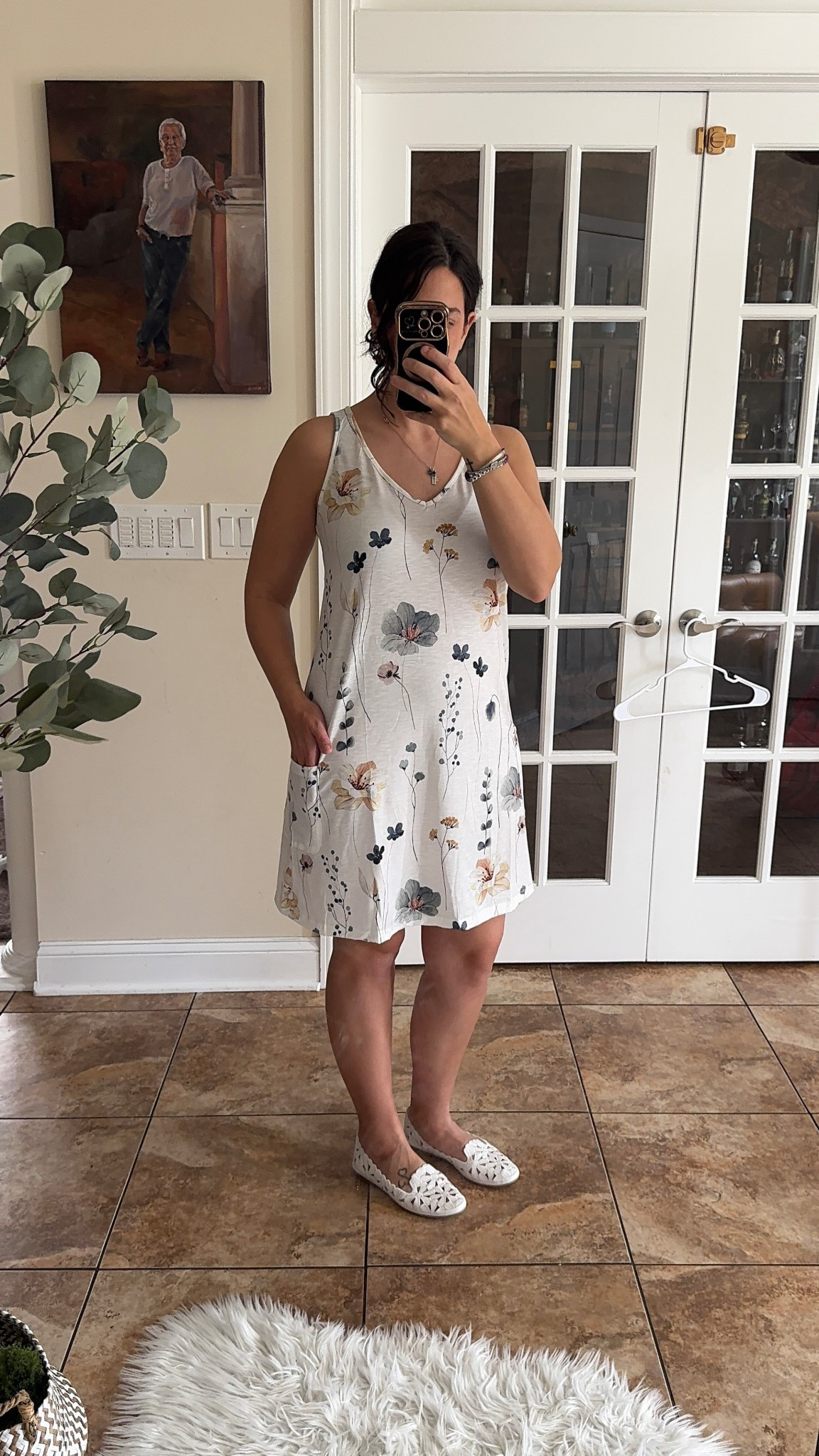 White floral dress. I’m wearing a medium. 

#LTKSeasonal #LTKStyleTip #LTKMidsize