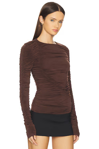 France
             | EN | EUR | Revolve Clothing (Global)