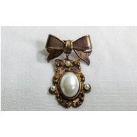 B74 Vintage Victorian Style Old Gold Tone Bow Brooch With Pearl Pendant Drop | Etsy (US)