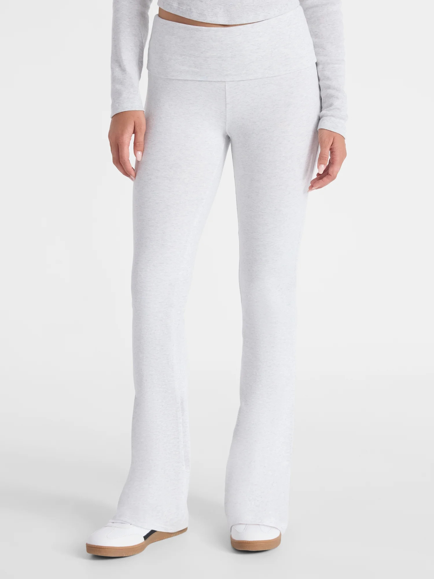 No Boundaries Flare Pants with Foldover Waistband, Women's | Walmart (US)