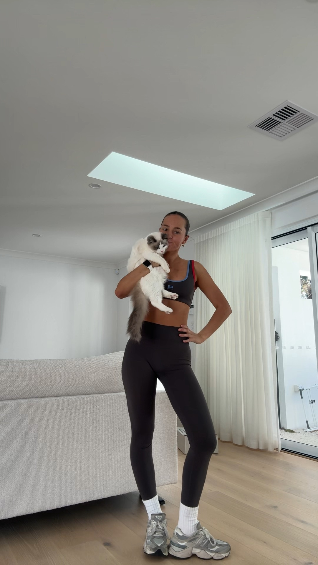 The SOFTEST fabric ever 🌟 wearing a size S in both  