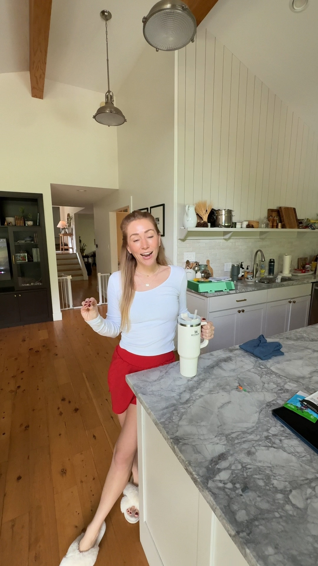 Fav basic shirt, bedding, and my fav fall candles 🤍

#LTKFamily #LTKHome #LTKStyleTip