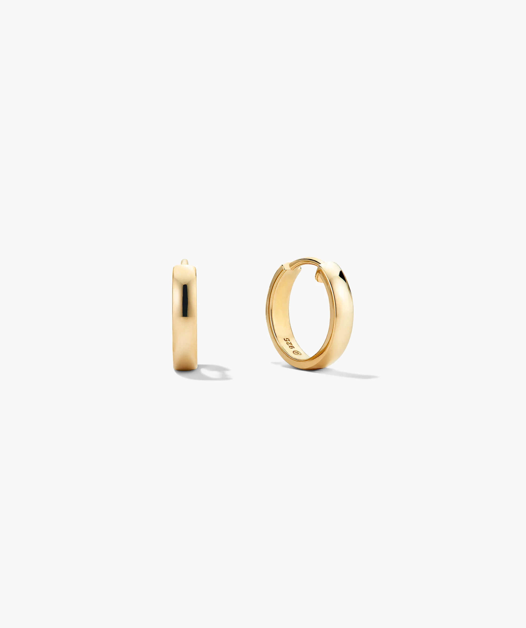 Bold Small Hoop Earrings - Jewelry | Mejuri | Mejuri Fine Crew