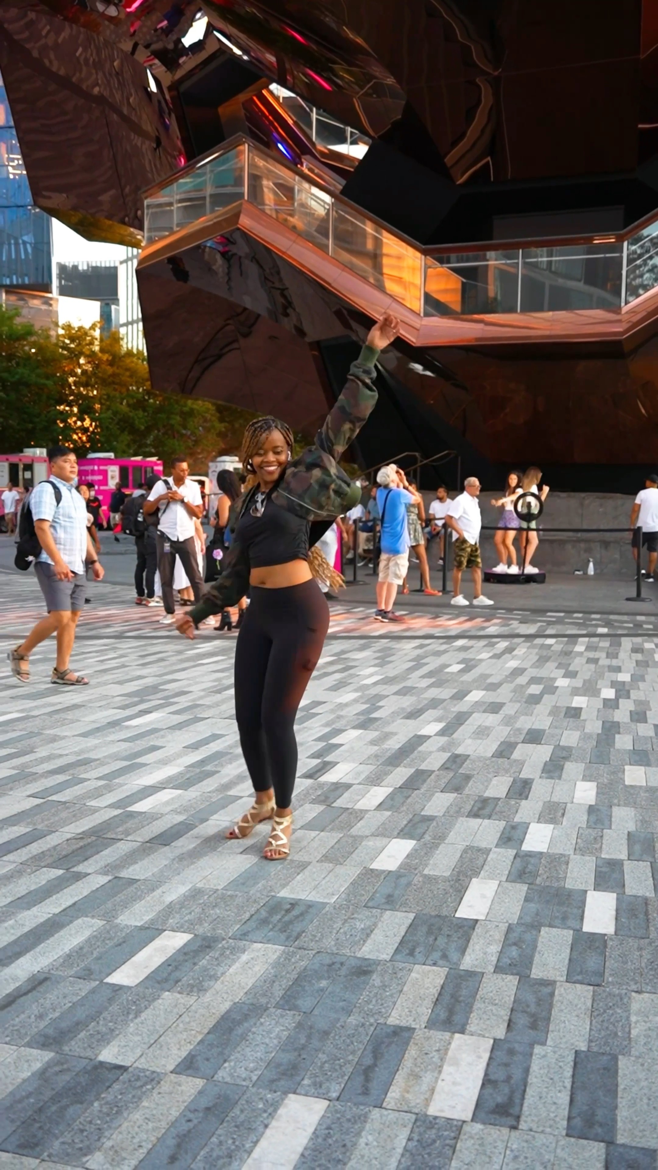 Comfy and cute sandals from Steve Madden perfect for a stroll or dinner with a friend! 🥰 

#LTKunder100 #LTKshoecrush