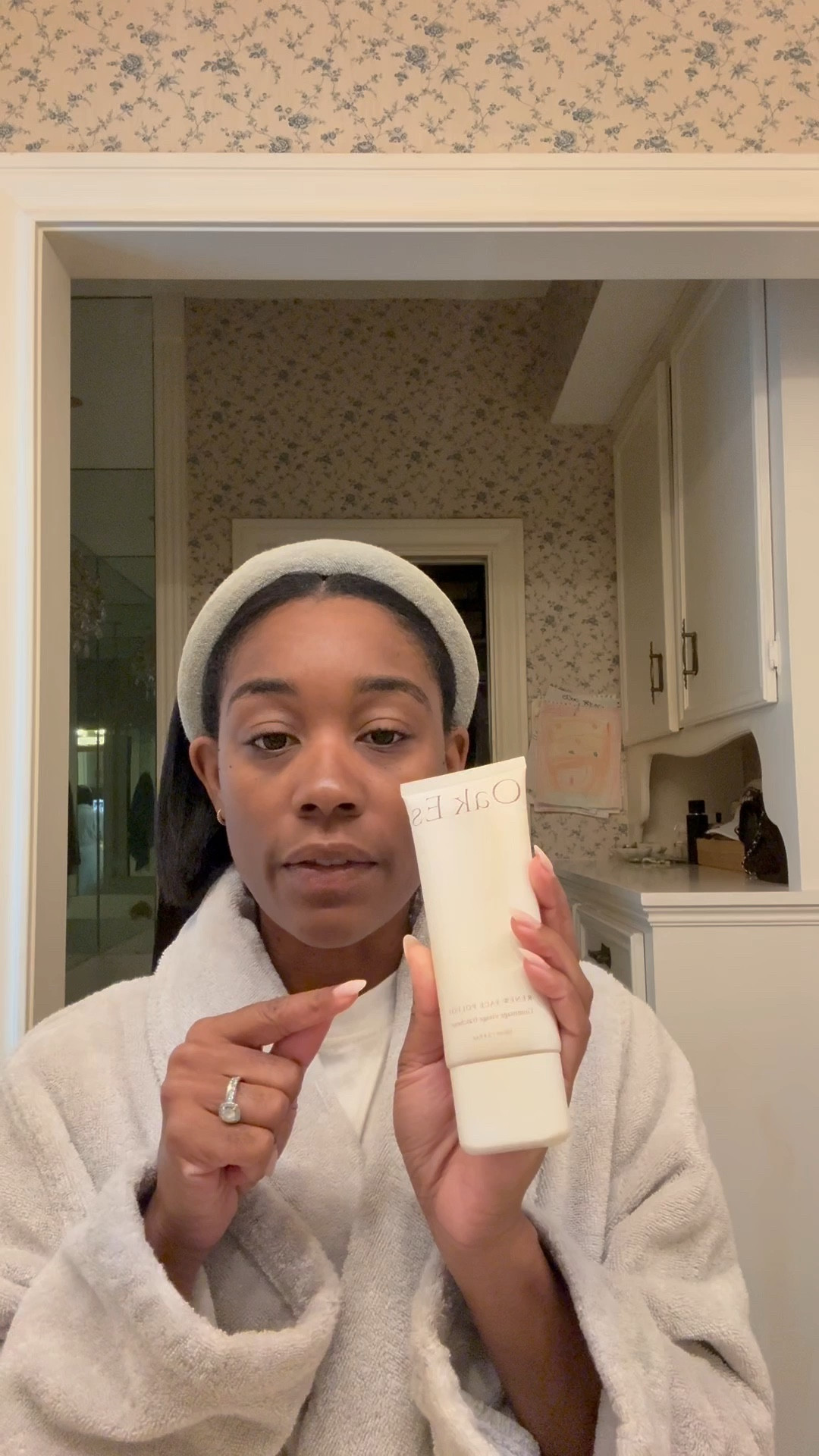 Renew face polish 

#LTKWatchNow #LTKBeauty