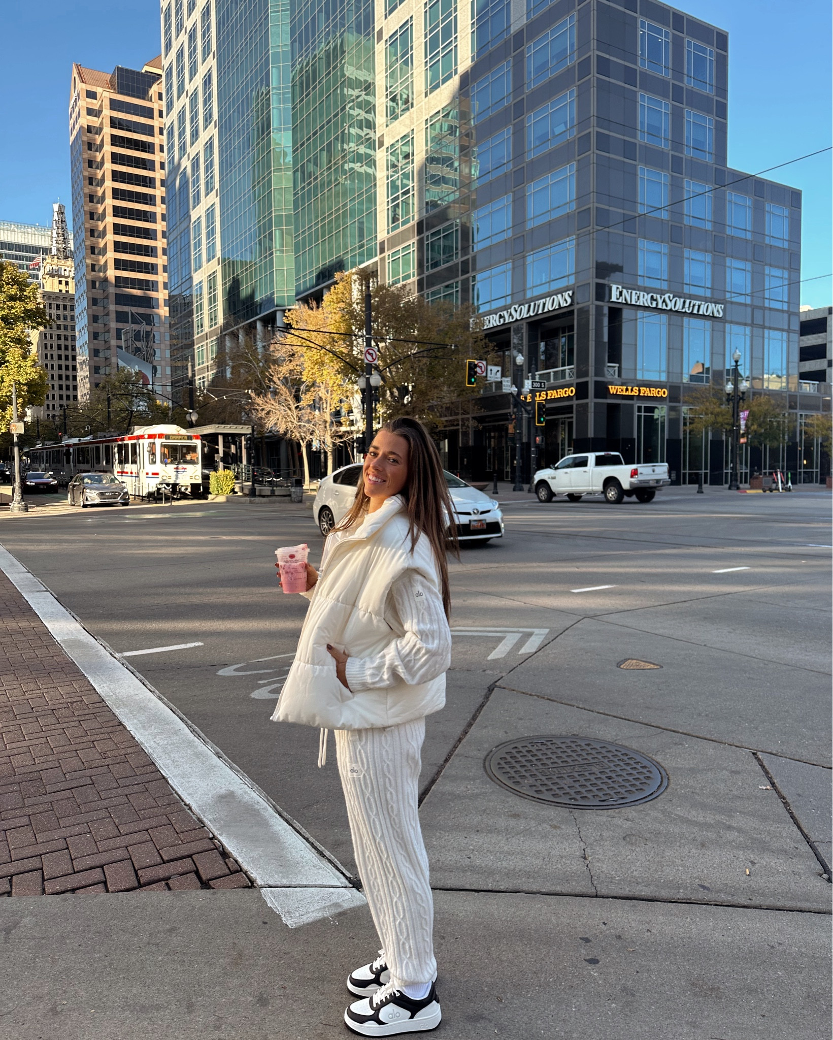 sooo many cute items to shop for the @alo singles day sale!! i’ve linked my favorites 🩵 #alo #alopartner #aloyoga

#LTKActive #LTKGiftGuide #LTKSeasonal