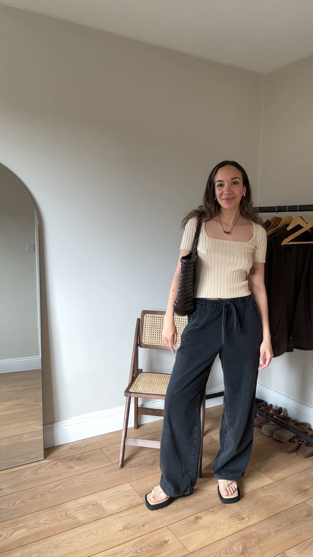 Sezane, neutral outfit, drawstring denim, spring outfit inspo, Zulu and zephyr, dragon diffusion, woven basket bag

#LTKeurope #LTKVideo #LTKstyletip