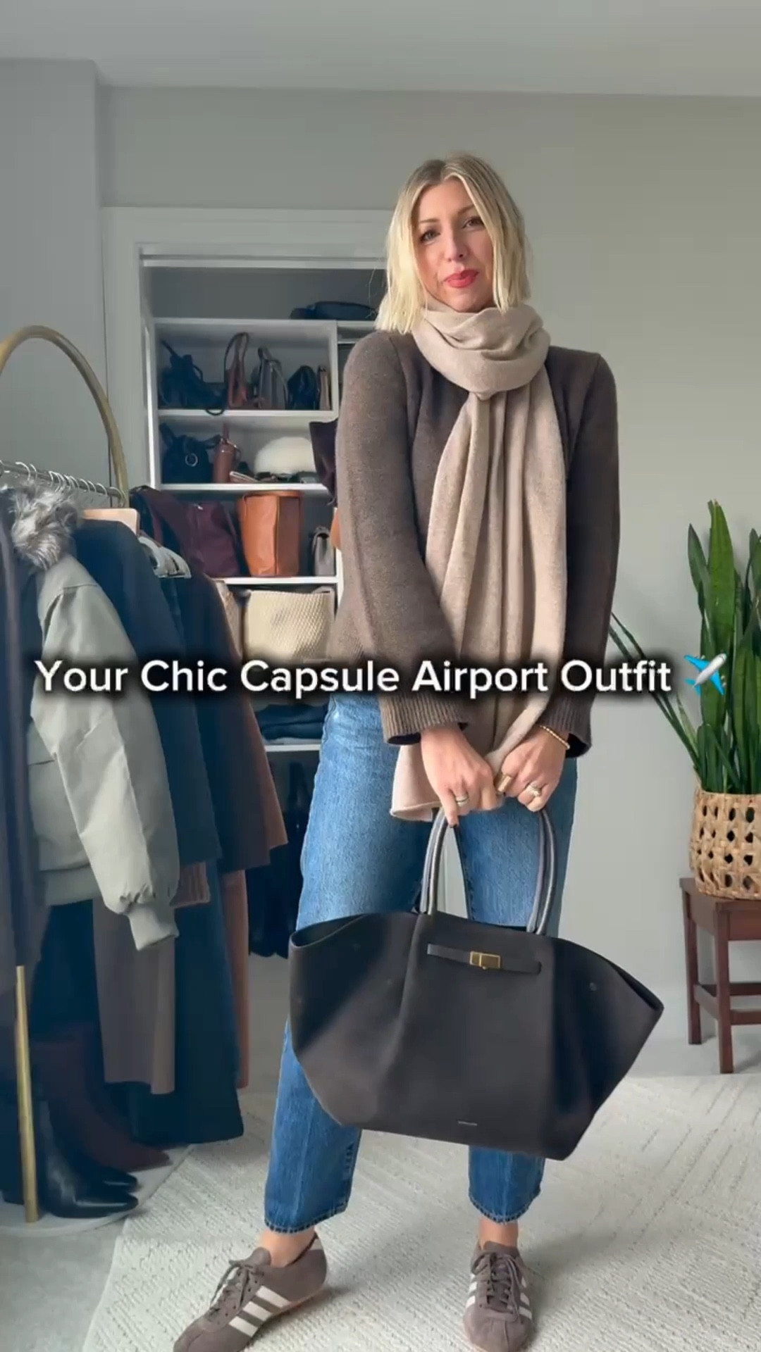 The chic travel capsule look! 🧳 ✈️ I get a lot of questions about these jeans. They are the Pistola Cassie Jean! I’m 5’10" for height reference wearing my true to size 28 in these jeans.

#LTKootd #LTKmomlife #LTKTravel