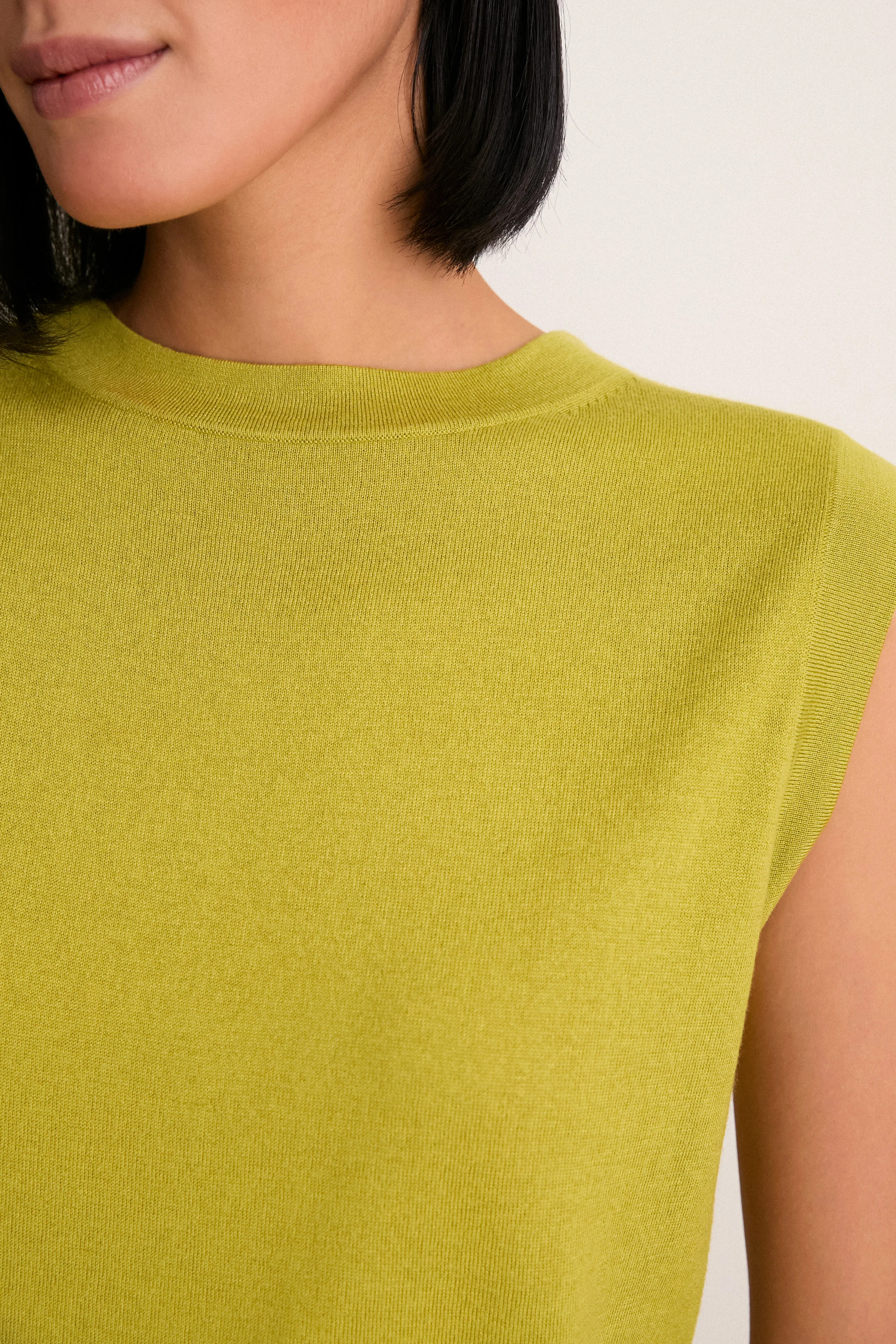 Pear Cashmere Silk Sleeveless Ava Shell | Tuckernuck (US)