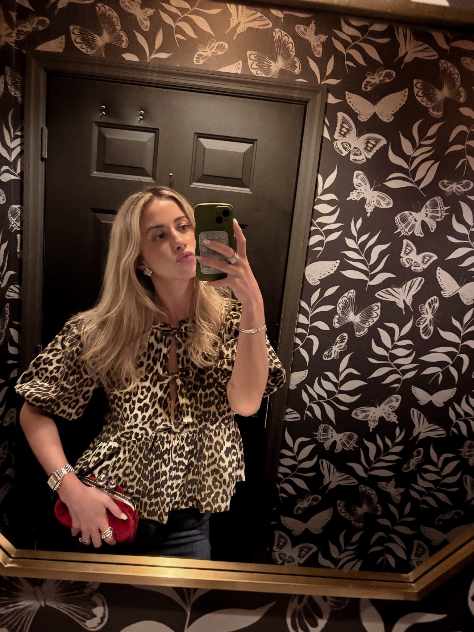 Birthday fit! Size small/34 top and size 26 jeans! 

#LTKootd #LTKSeasonal