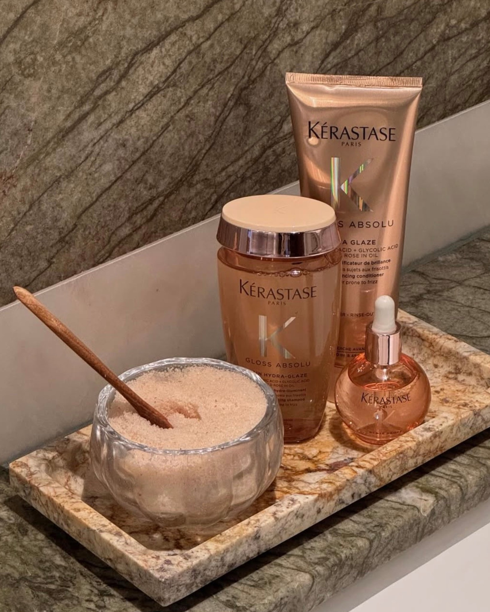 My new favorite Kerastase range gloss absolu 🤍

#LTKbeauty