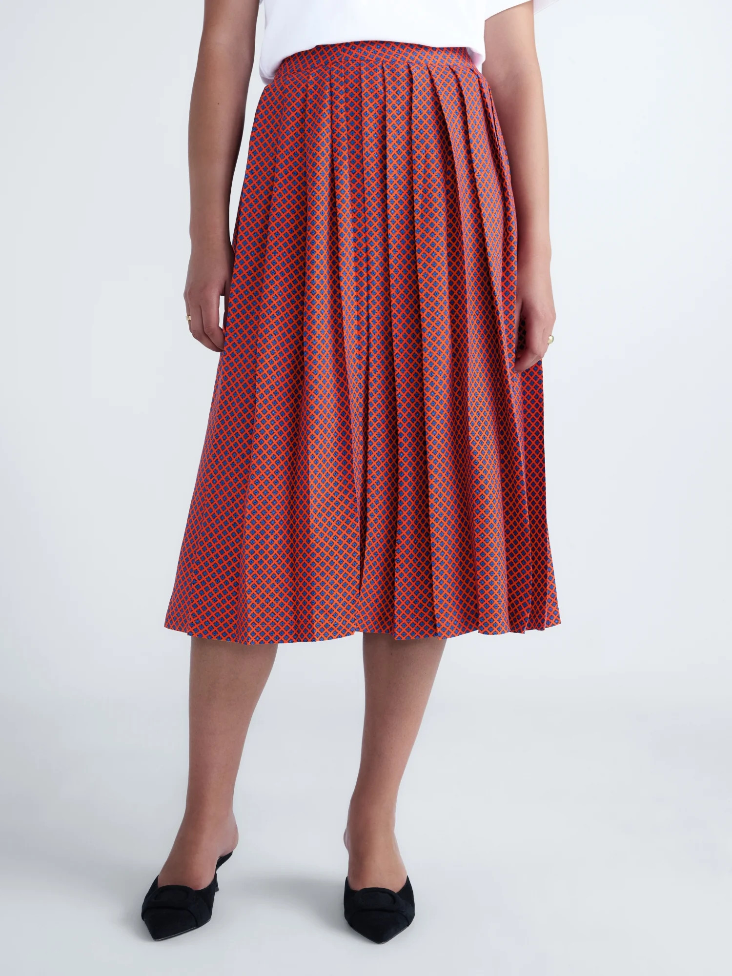 Free Assembly Women’s Silk Blend Pleated Midi Skirt, Sizes: XXS-XL | Walmart (US)