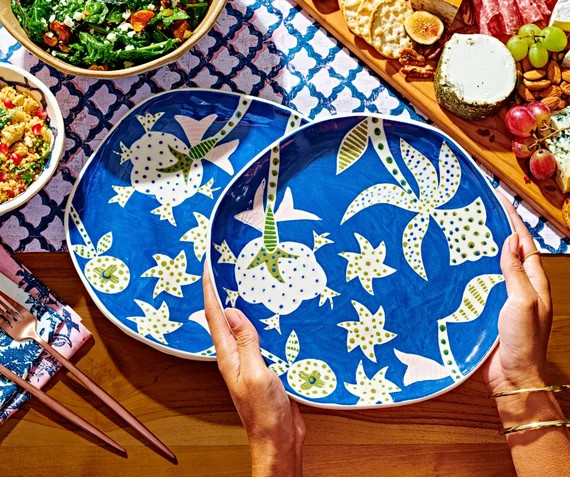 Roller Rabbit x Etsy Dinner Platefestive botanical pattern | Etsy | Etsy (US)