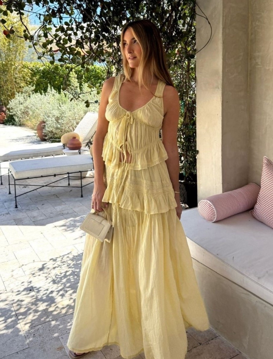In need of this Free People set🌼🌼🌼






#LTKSeasonal #LTKMothersDay #LTKootd