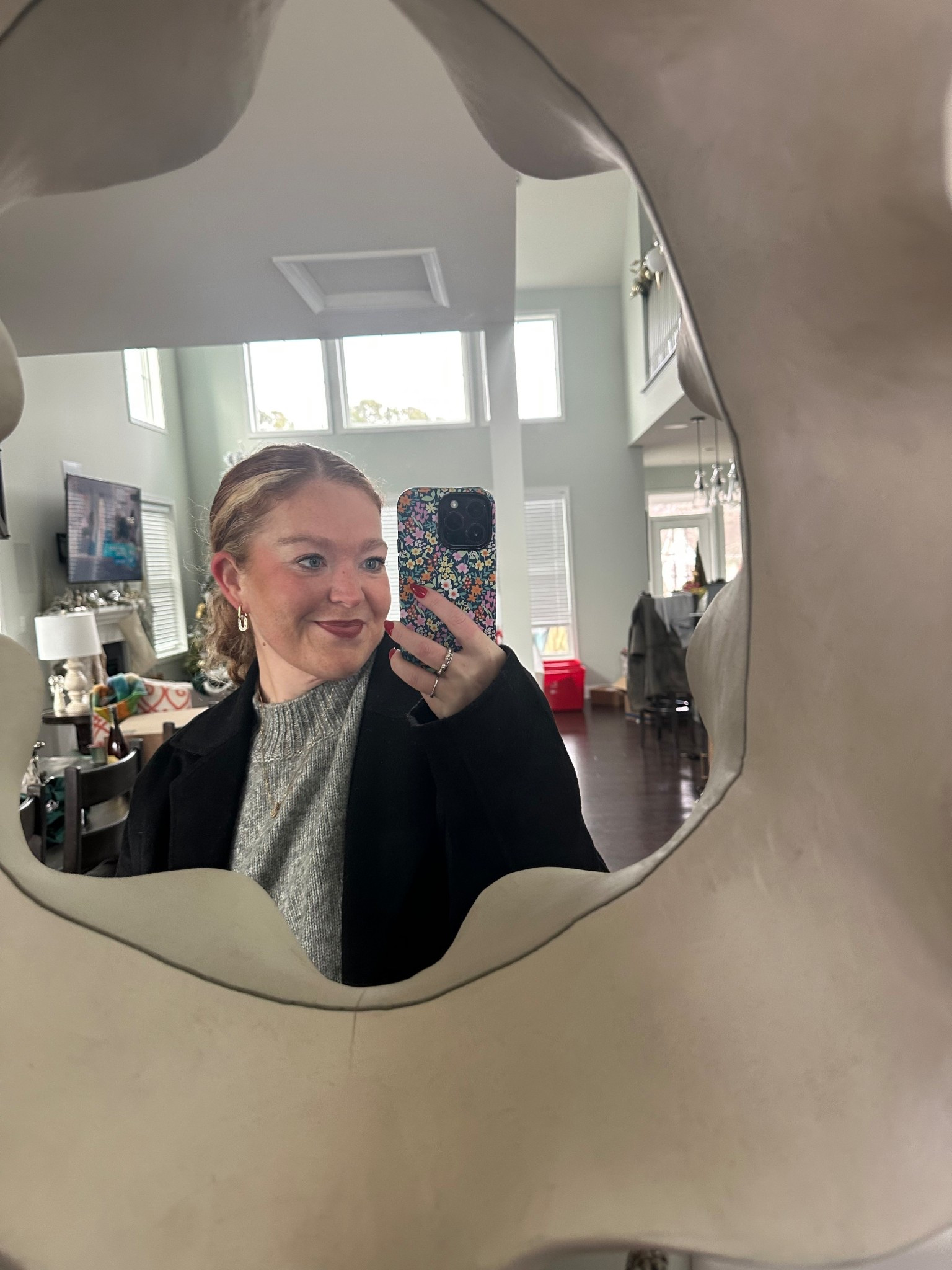 The five minute winter makeup routine that saved me this holiday season!

#LTKgrwm #LTKBeauty