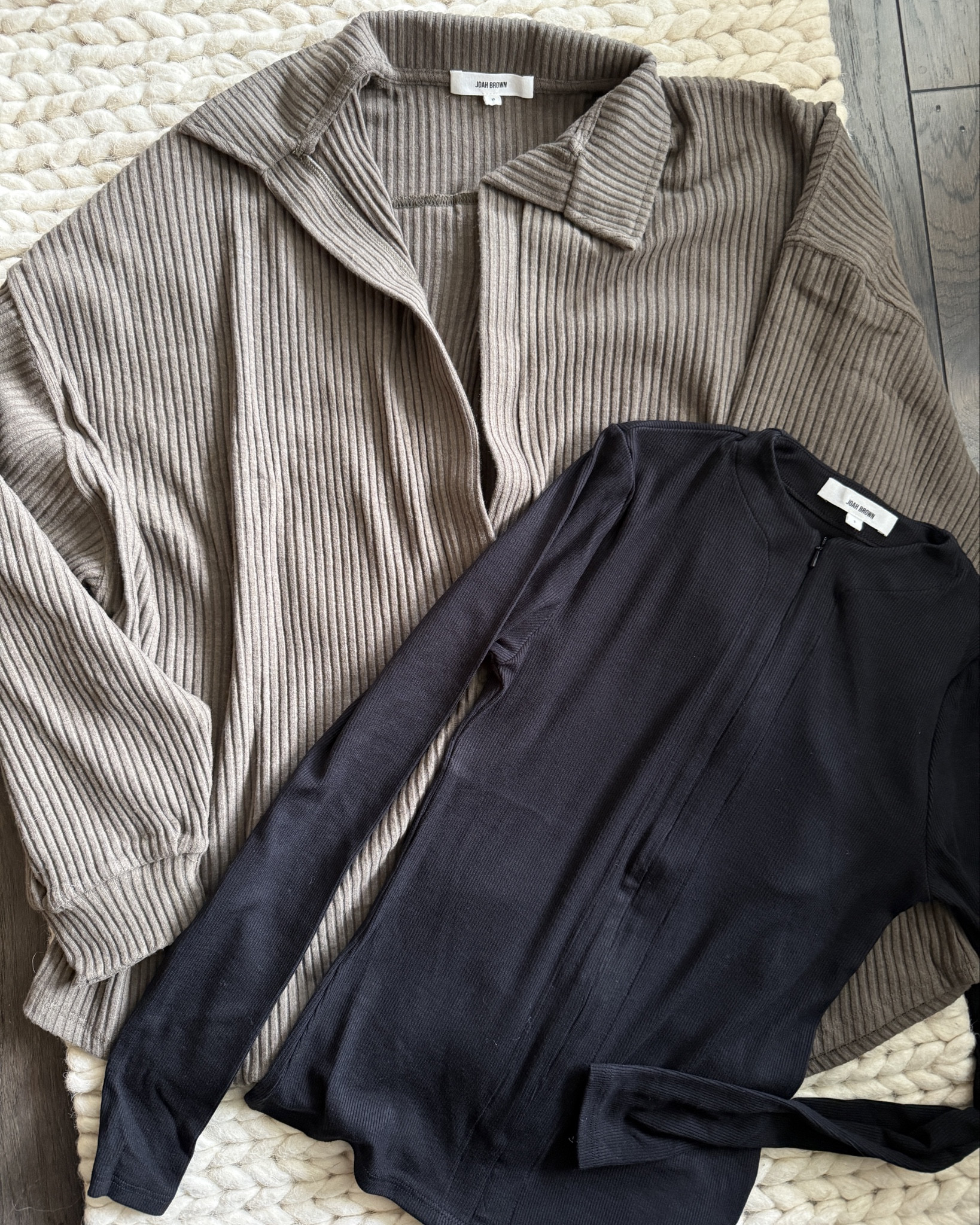 These are the pieces I actually reach for daily. Easy layers, neutral tones, & that lived-in comfort that works for workouts, errands, & everyday life.

joah brown - neutral basics - elevated loungewear - everyday essentials - athleisure style - casual layers - minimalist wardrobe - neutral outfits - cozy basics - workout to street - off duty style - capsule wardrobe - soft fabrics - relaxed fit - wardrobe staples

#LTKootd #LTKActive #LTKmomlife