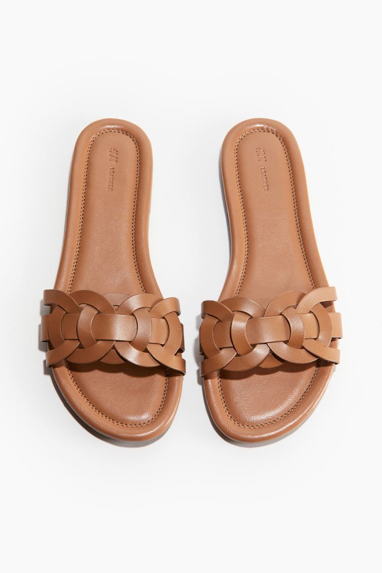 Leather sandals - No heel - Light brown - Ladies | H&M GB | H&M (UK, MY, IN, SG, PH, TW, HK)