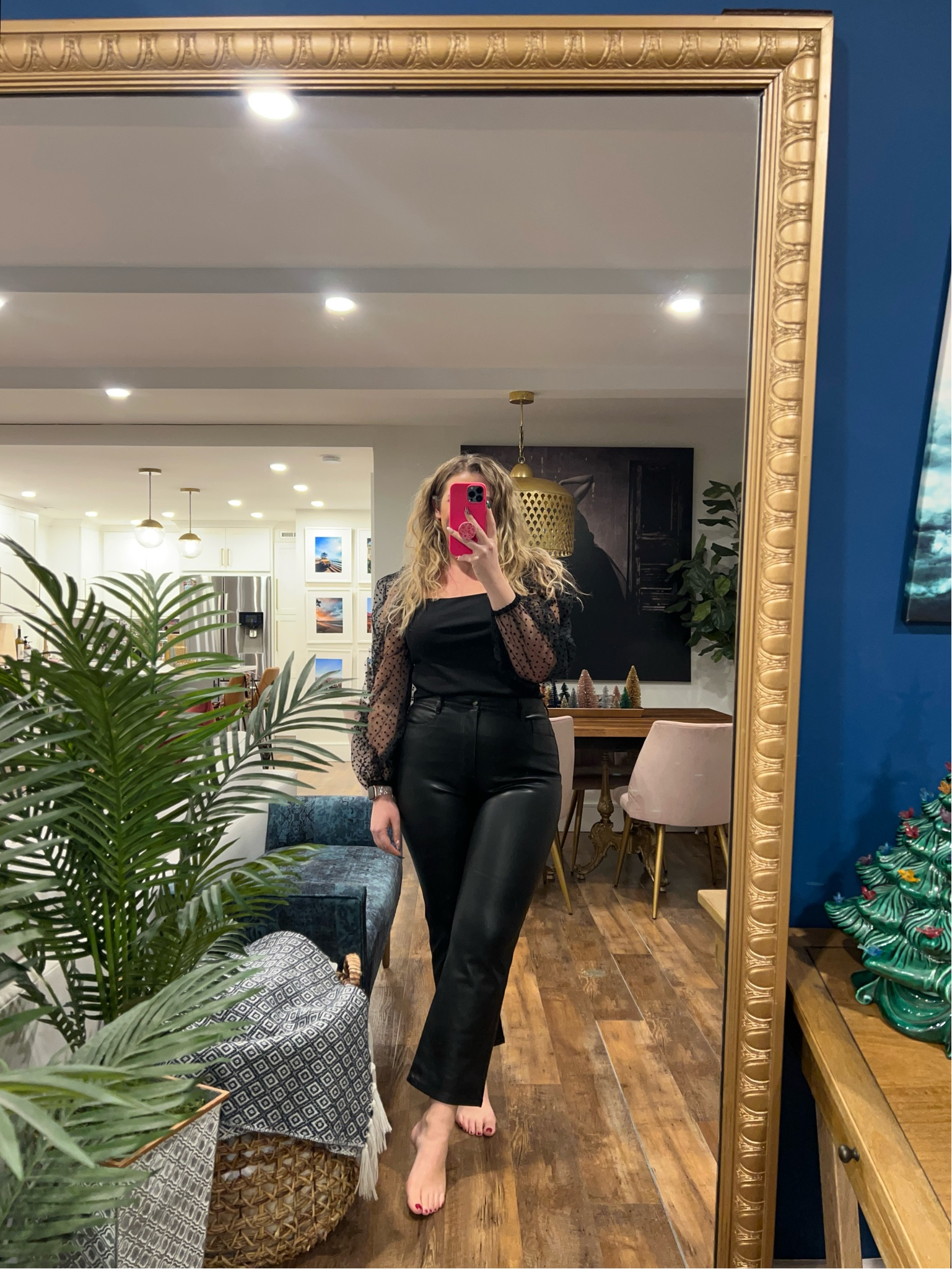 Loft black top - large
Loft faux leather straight leg pants / so soft and stretchy highly recommend! - size 30/10

#LTKHoliday #LTKmidsize #LTKfindsunder50