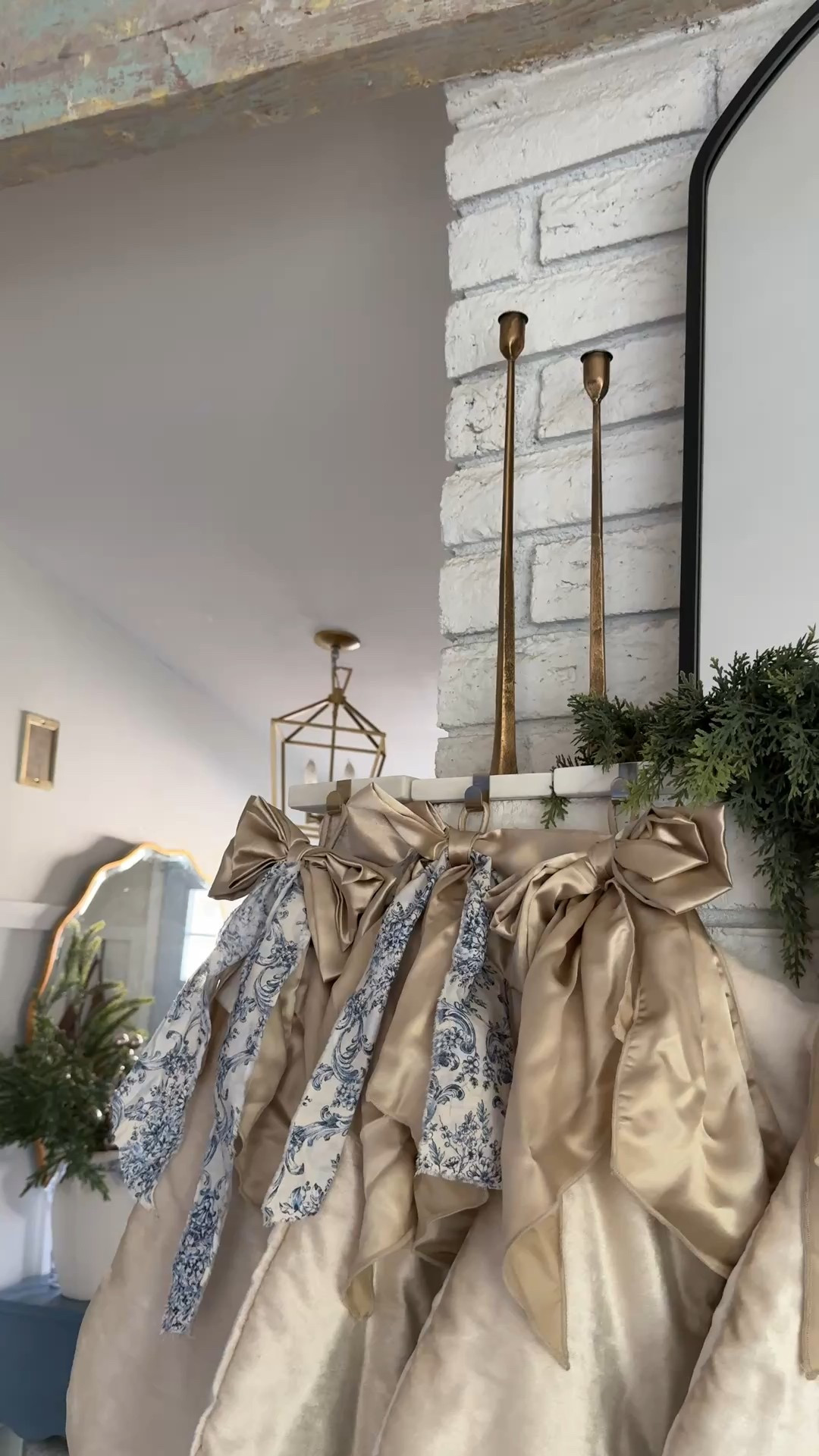 Target stocking hangers 