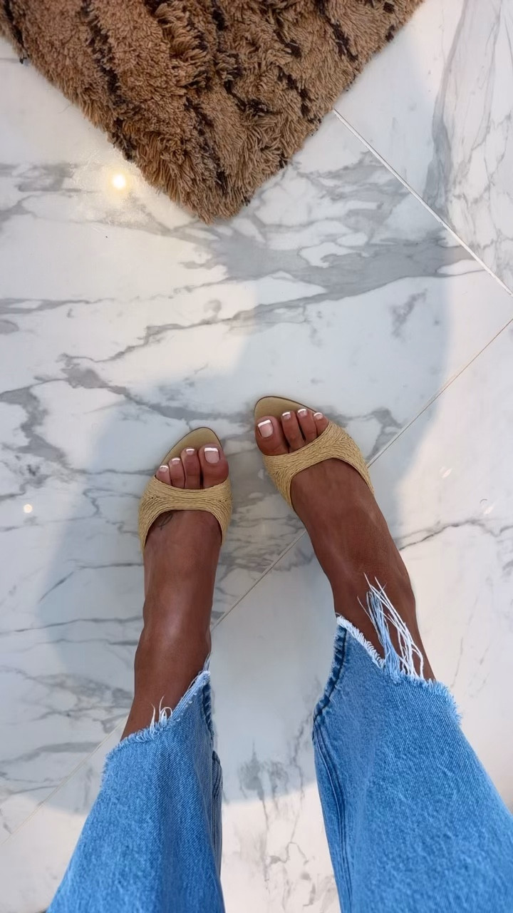 Perfect raffia kitten heels from Nordstrom 😍😍😍