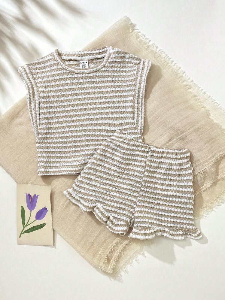 SHEIN Playful Pals 2pcs/Set Baby Girl Infant Toddler 0-3Y Casual Vacation Daily Black & White Striped Ruffle Sleeve Crew Neck T-Shirt Top And Shorts Set, Spring/Summer | SHEIN