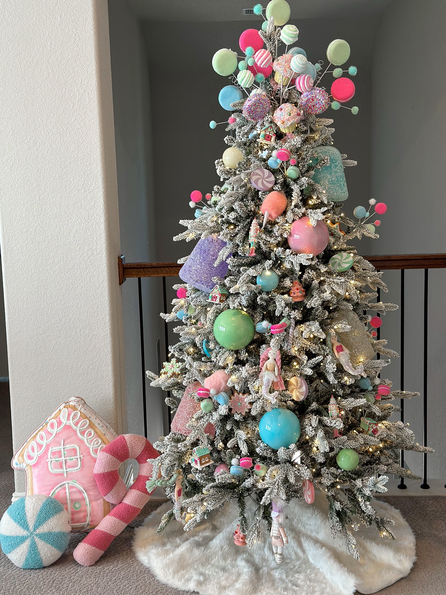 Christmas tree, pink christmas, pastel christmas, candy christmas, christmas decor, flocked tree, ornaments, christmas pillow

#LTKGiftGuide #LTKhome #LTKSeasonal