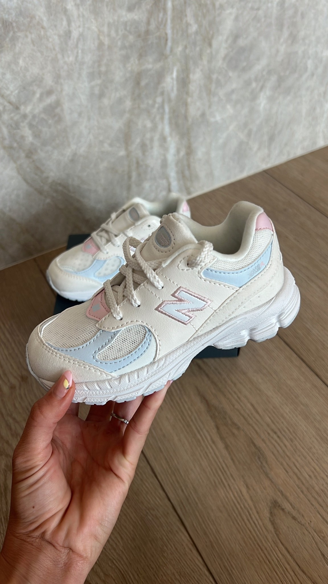 Back to school toddler/ little girl new balance sneakers 🤍🩵🩷👟 



#LTKShoeCrush #LTKKids