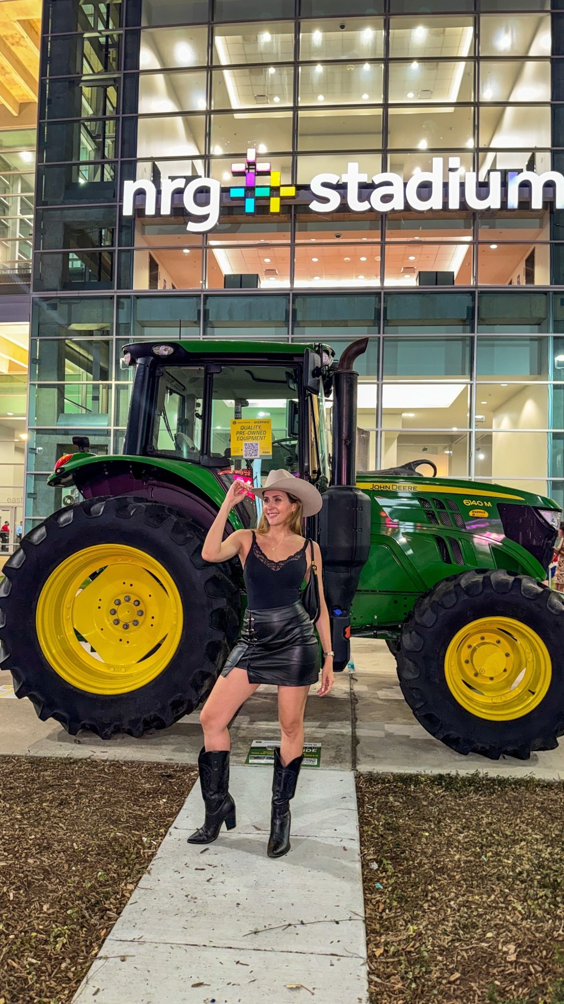 rodeo outfit! Cowgirl look 

#LTKSeasonal #LTKSpringSale #LTKgrwm