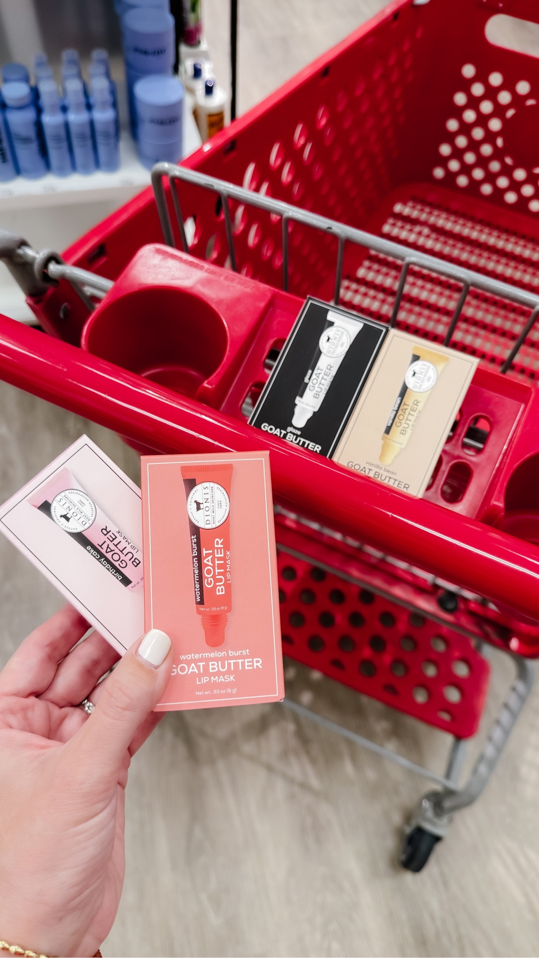 If your lips have been dry, this is your fix 💋 #dionisskincarepartner This leave on lip mask melts in like a silky balm, but works deep like a treatment, hydrating, smoothing flakes, and keeping lips soft for hours with zero stickiness 🙌 Powered by goat milk and skin loving vitamins, it helps strengthen your moisture barrier, so your lips stay smooth, not just temporarily glossed. Wear it day or night, under gloss or over lipstick.🤍 @dionisskincare

#DionisatTarget #dionisskincare #goatmilkskincare #cleanbeauty #jointheherd #goatmilk #cleanbeauty