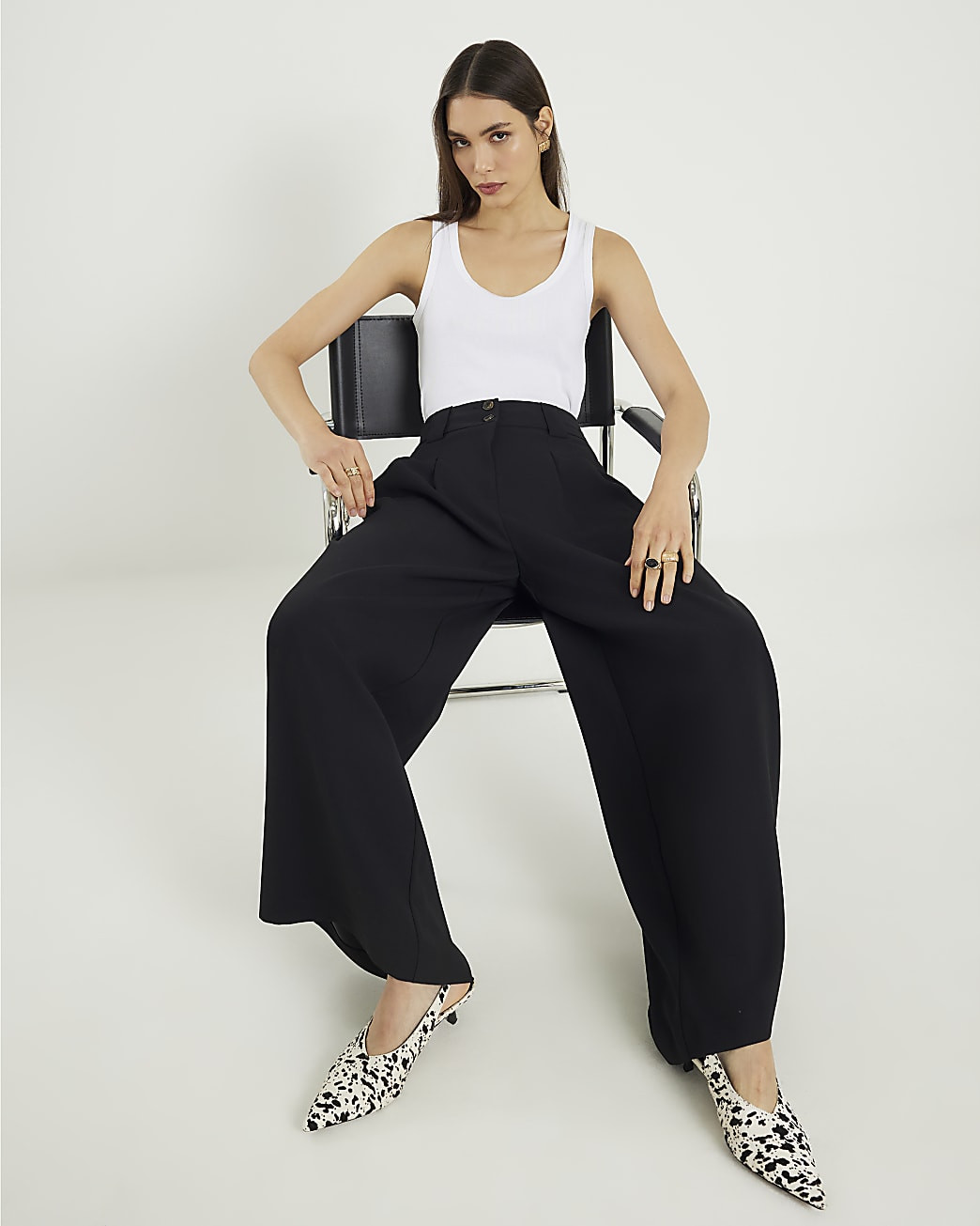 Black Pleated Wide Leg Trousers | River Island UK & IE