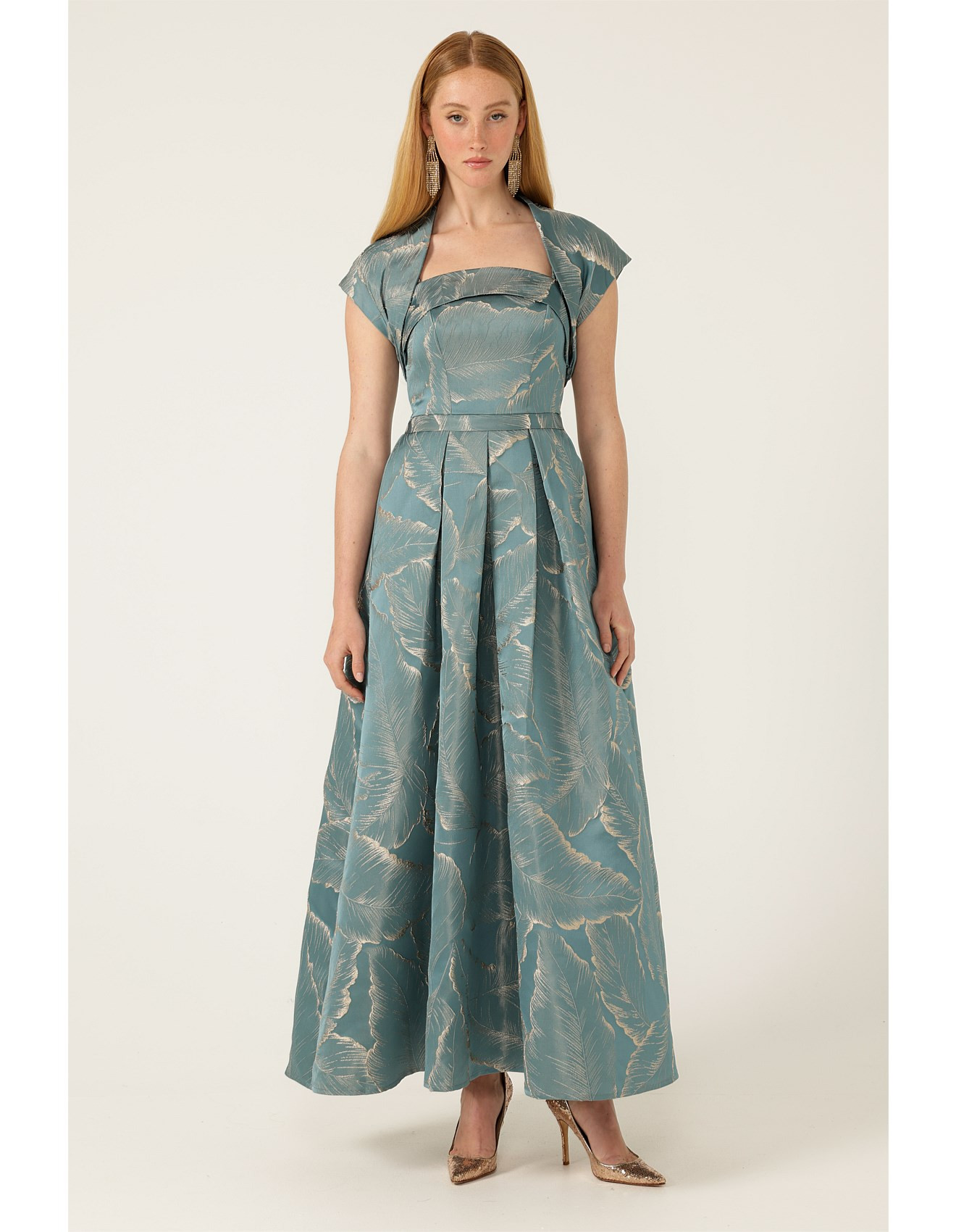 Sacha Drake

ATELIER BOLERO & GOWN SETPrice $849.00$849.00 | David Jones (Australia & New Zealand)