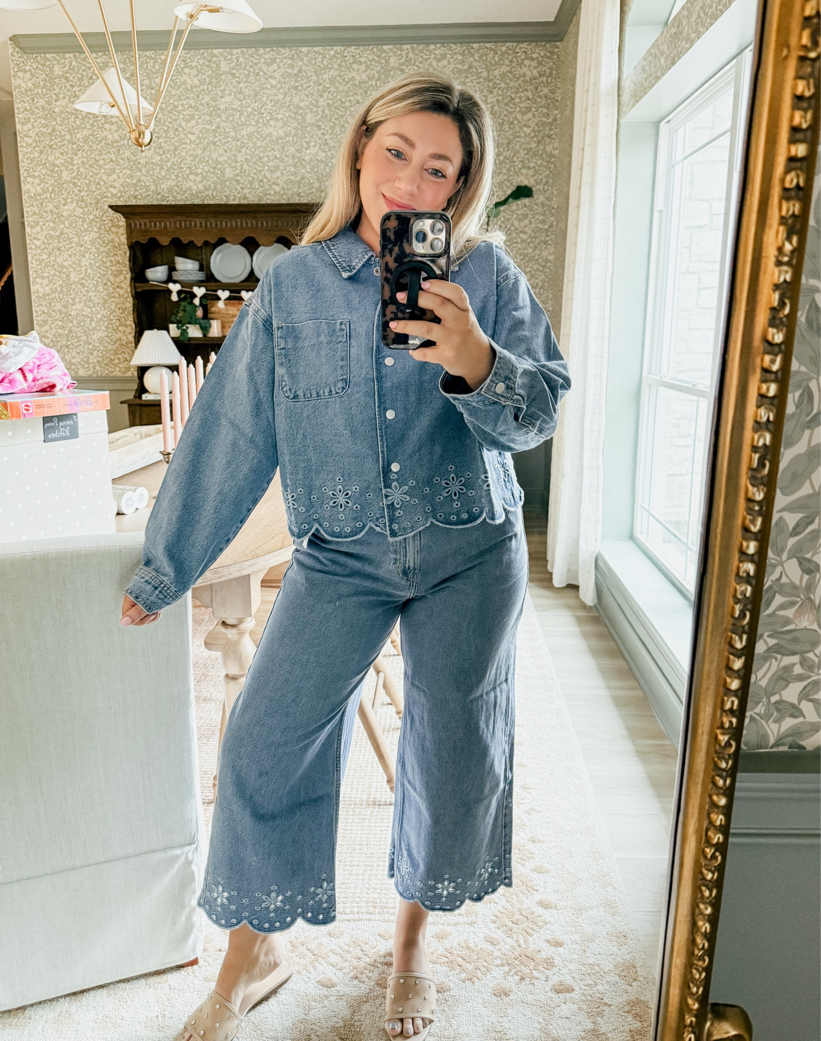 Cutest old navy set! Size 12 jeans size L jacket!

THEBLOOMINGNEST jeans shirt spring flats summer outfit fashion 

#LTKMidsize #LTKSeasonal #LTKStyleTip