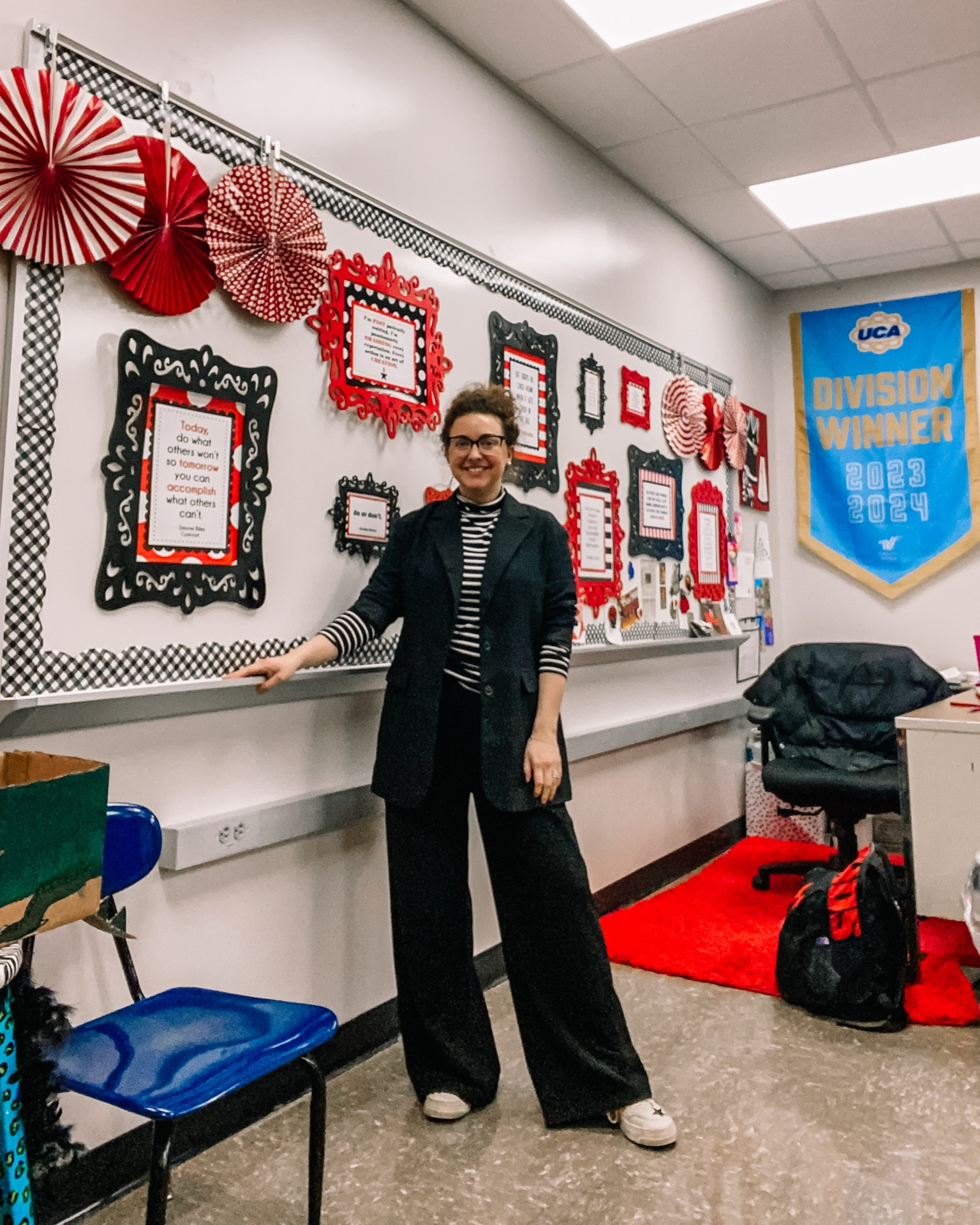 Winter teacher outfit, teacher workwear, waffle knit fleece wide leg palazzo pants, black oversized blazer, tissue turtle neck 

#LTKWorkwear #LTKSeasonal #LTKFindsUnder50