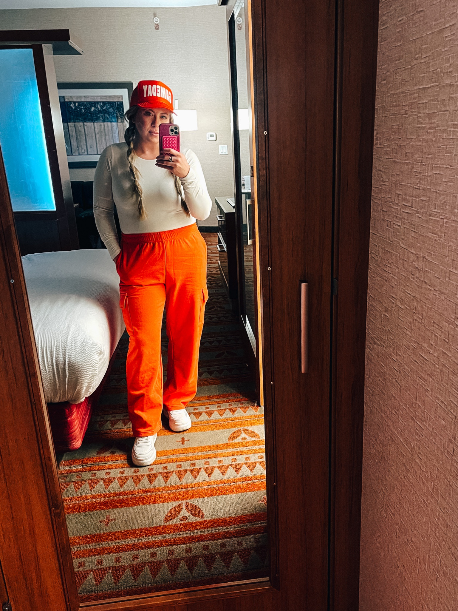 GAMEDAY outfit 

The best cargo sweats 