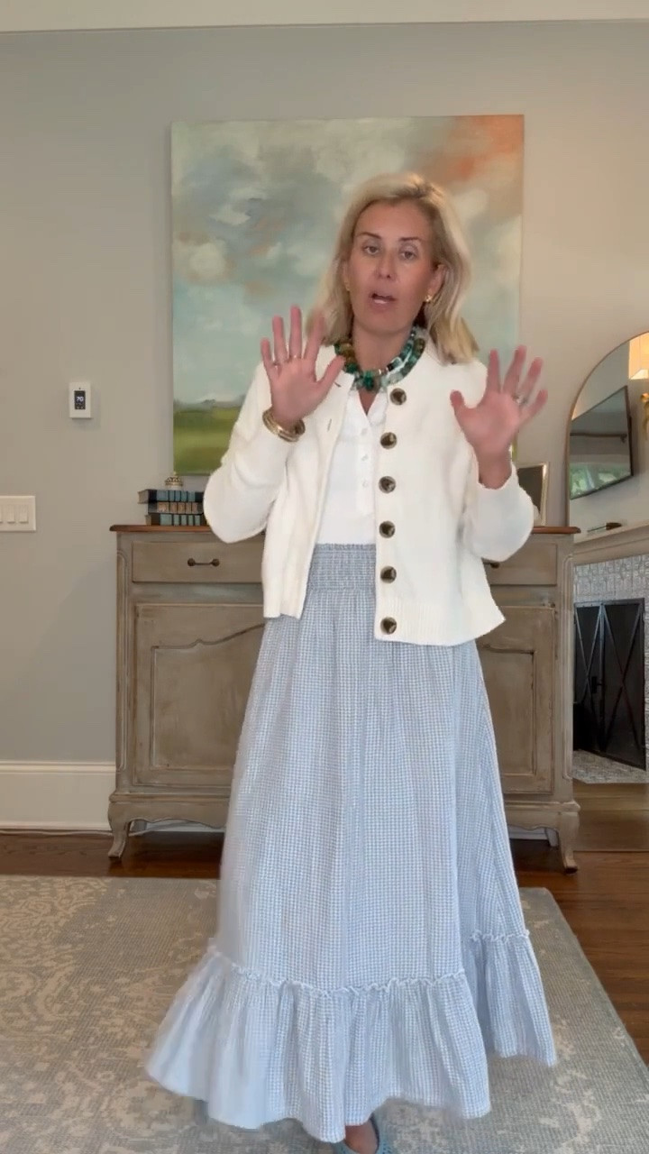 There is certainly nothing boring about this outfit…especially this gauze skirt. I also have it in navy and I could not love it more. I wear an XS top, skirt & cardigan. 

#LTKdayinmylife #LTKootd #LTKmomlife