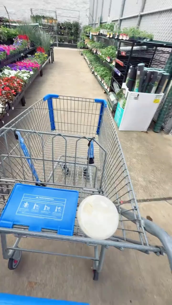 Normalizing grabbing coffee and heading to #Walmart! ✌️ 

#walmartfinds #freepeople #steals