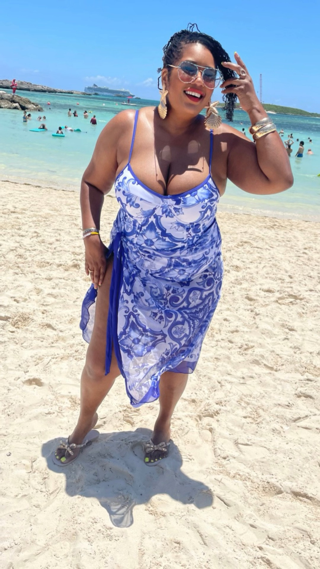 Perfect swim set for the Perfect Day at CocoCay 💦

#LTKfindsunder50 #LTKover40 #LTKmidsize