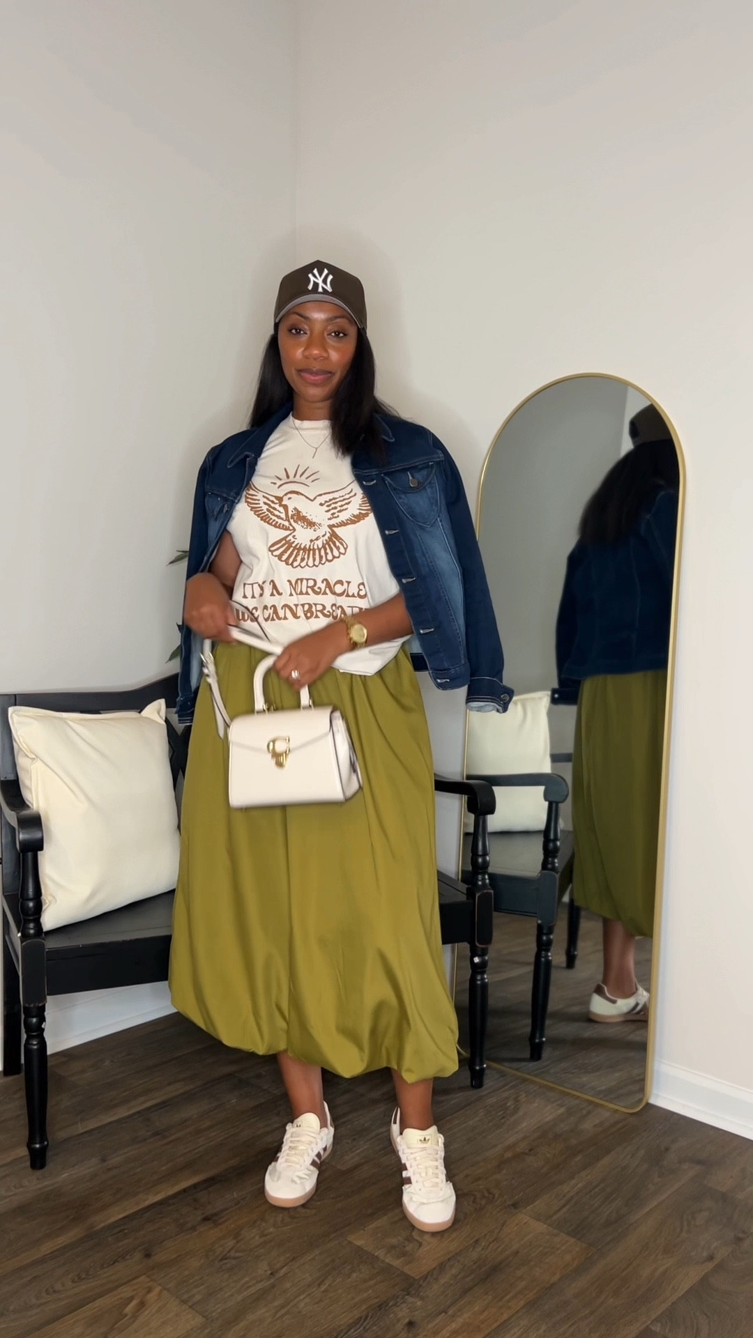 Casual modest concert fit

#LTKFindsUnder50 #LTKStyleTip