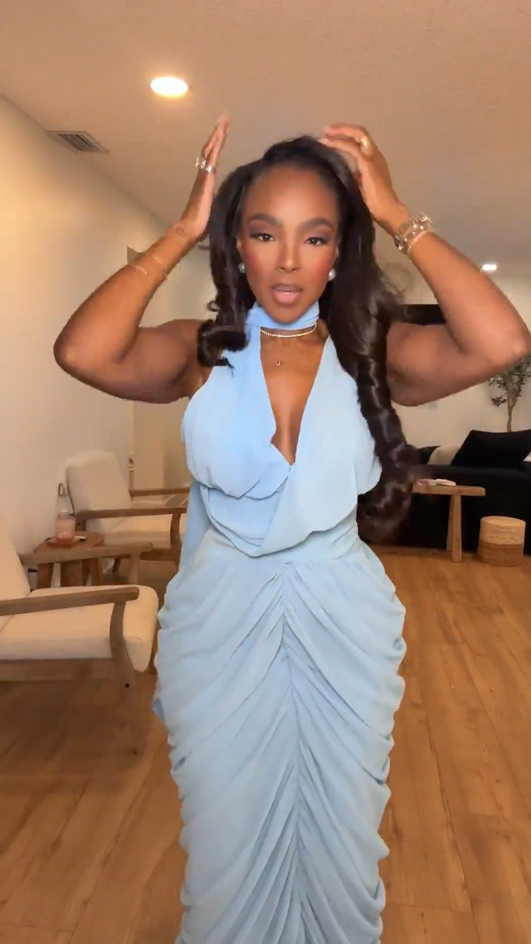 Scroll to shop 💙  

Perfect for weddings, formal events, or an elegant night out.  

Follow me on Instagram and YouTube @kirasfashionfinds  

#LTKgrwm #LTKvlog #LTKootd

#LTKPetite #LTKgrwm #LTKootd