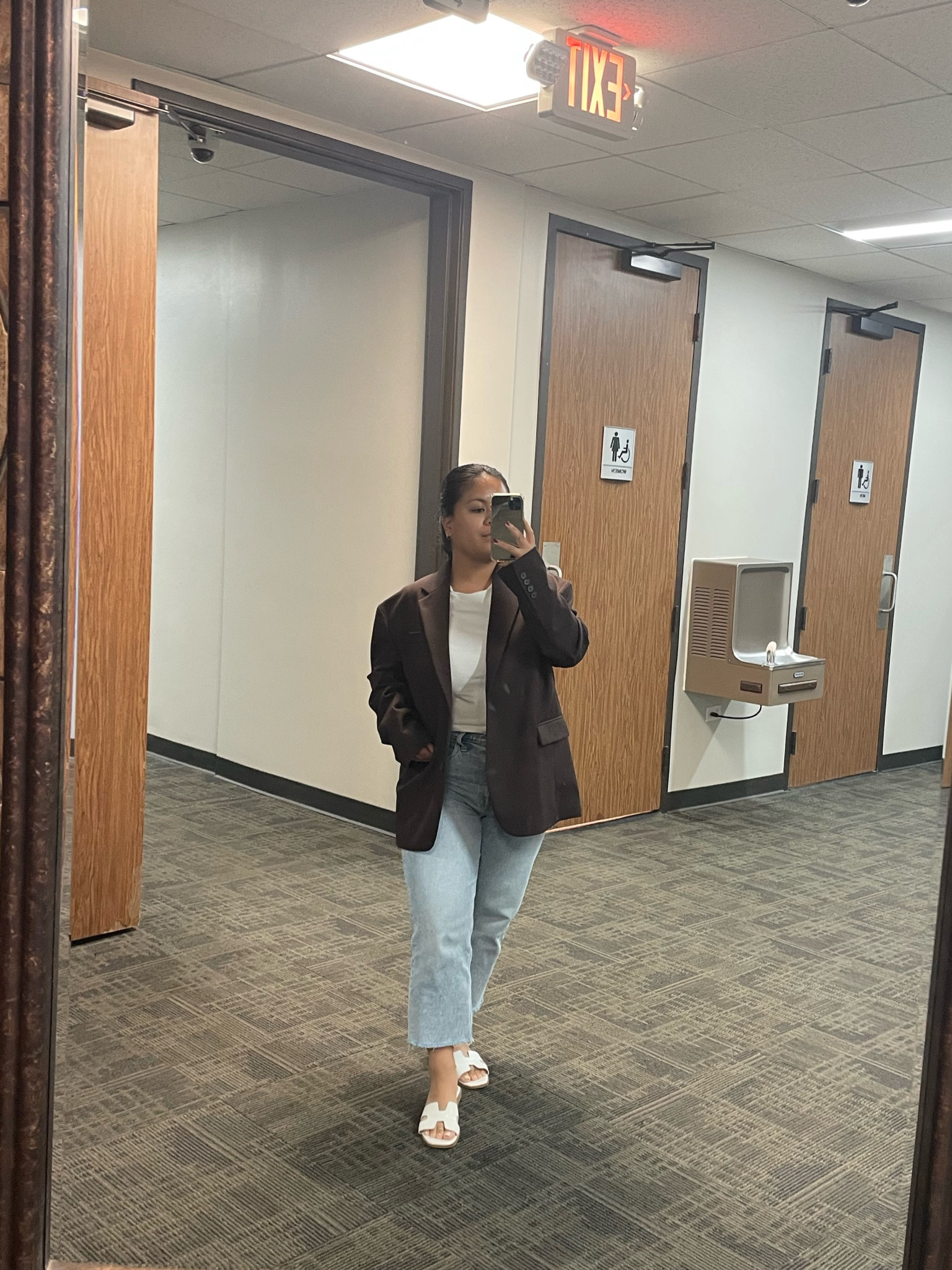 cant ever go wrong with a blazer 

#LTKCyberWeek #LTKGiftGuide #LTKworkwear