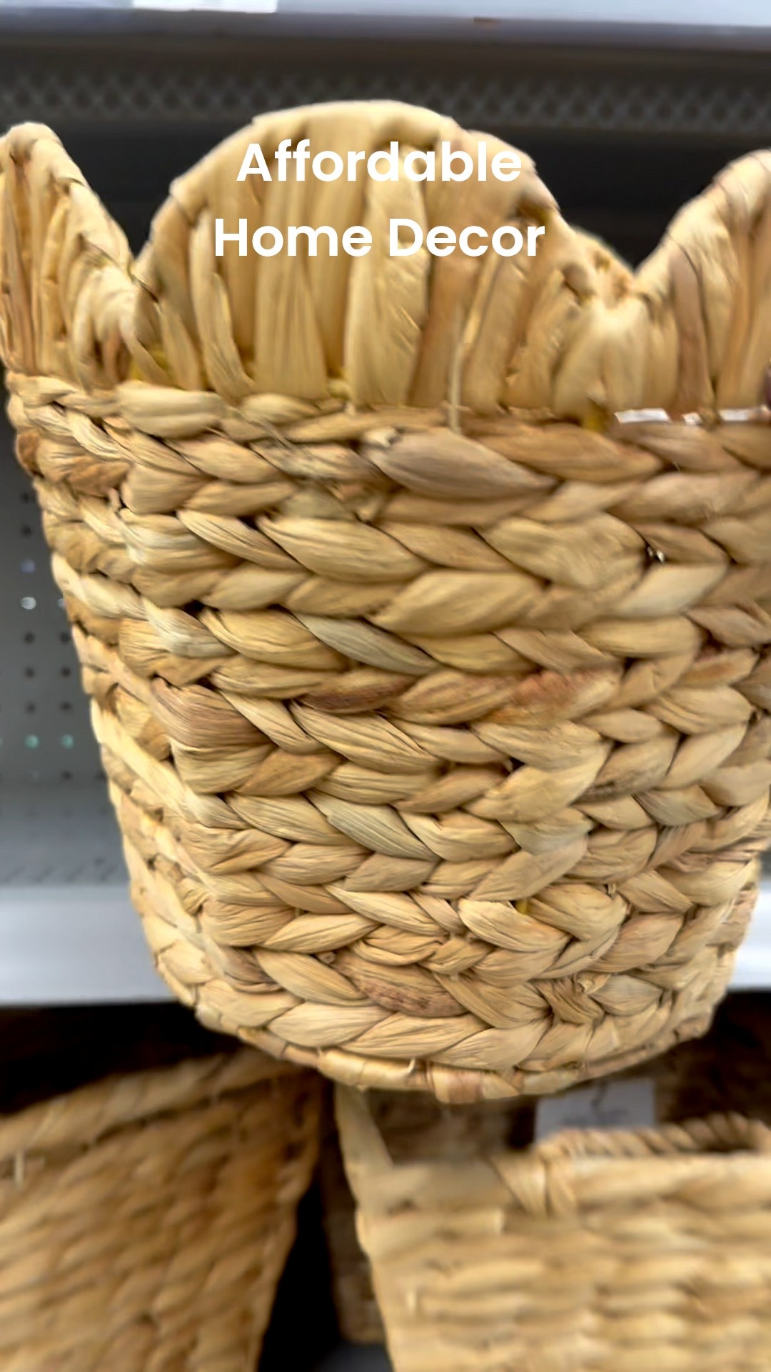 Affordable home decor. 


#LTKHome #LTKFindsUnder50 #LTKStyleTip