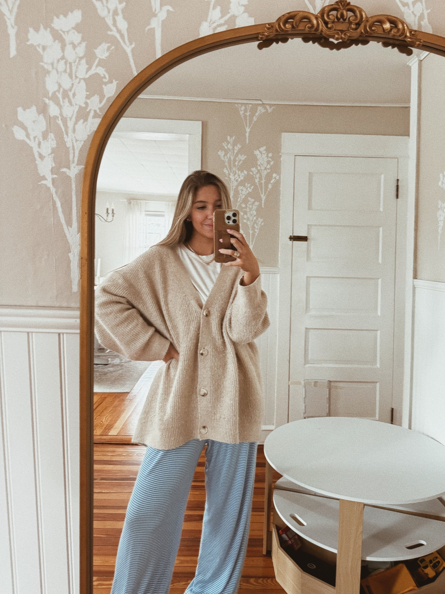cozy lounge ootd 🫶🏼

#LTKHome #LTKFindsUnder50 #LTKStyleTip