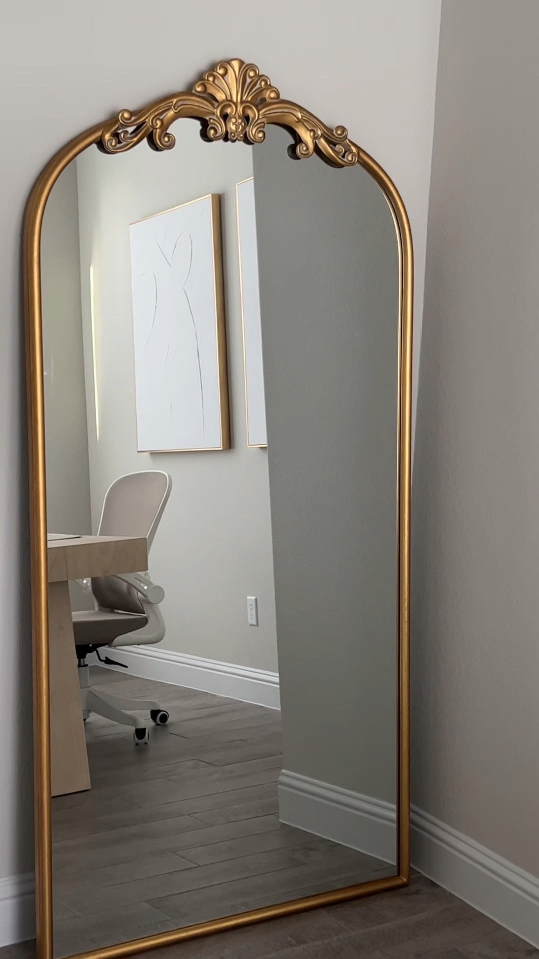 Anthropologie Mirror Dupe for less than $150. 

Anthropologie mirror dupe, gold mirror, full standing mirror, neutral home decor, gold home decor, office decor, office room, home decor

#LTKstyletip #LTKhome
