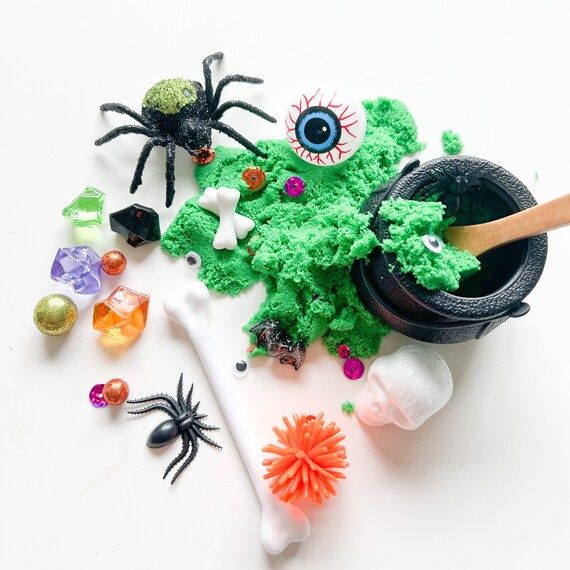 Halloween Potion Sensory Kit | Witches Potion | Halloween Sensory | Kinetic Sand | Etsy (US)